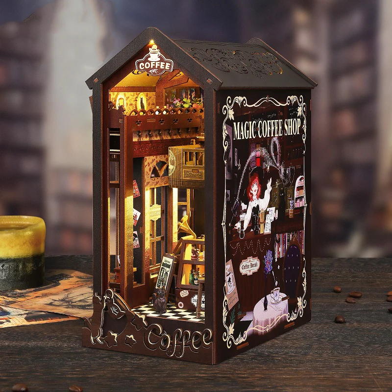 DIY Book Nook Plank Insert Kits Magic Coffee Shop Boekenplank Houten Miniatuur Model Kit Handgemaakte Boekensteun voor Vriend Verjaardagscadeau