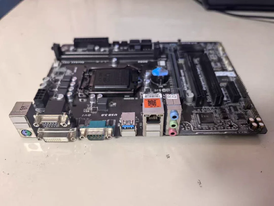 Tarjeta Madre Gigabyte GA-H110M-S2PV para PC de Escritorio, H110M S2PV LGA 1151 DDR4, 100% Probada, Funciona Perfectamente