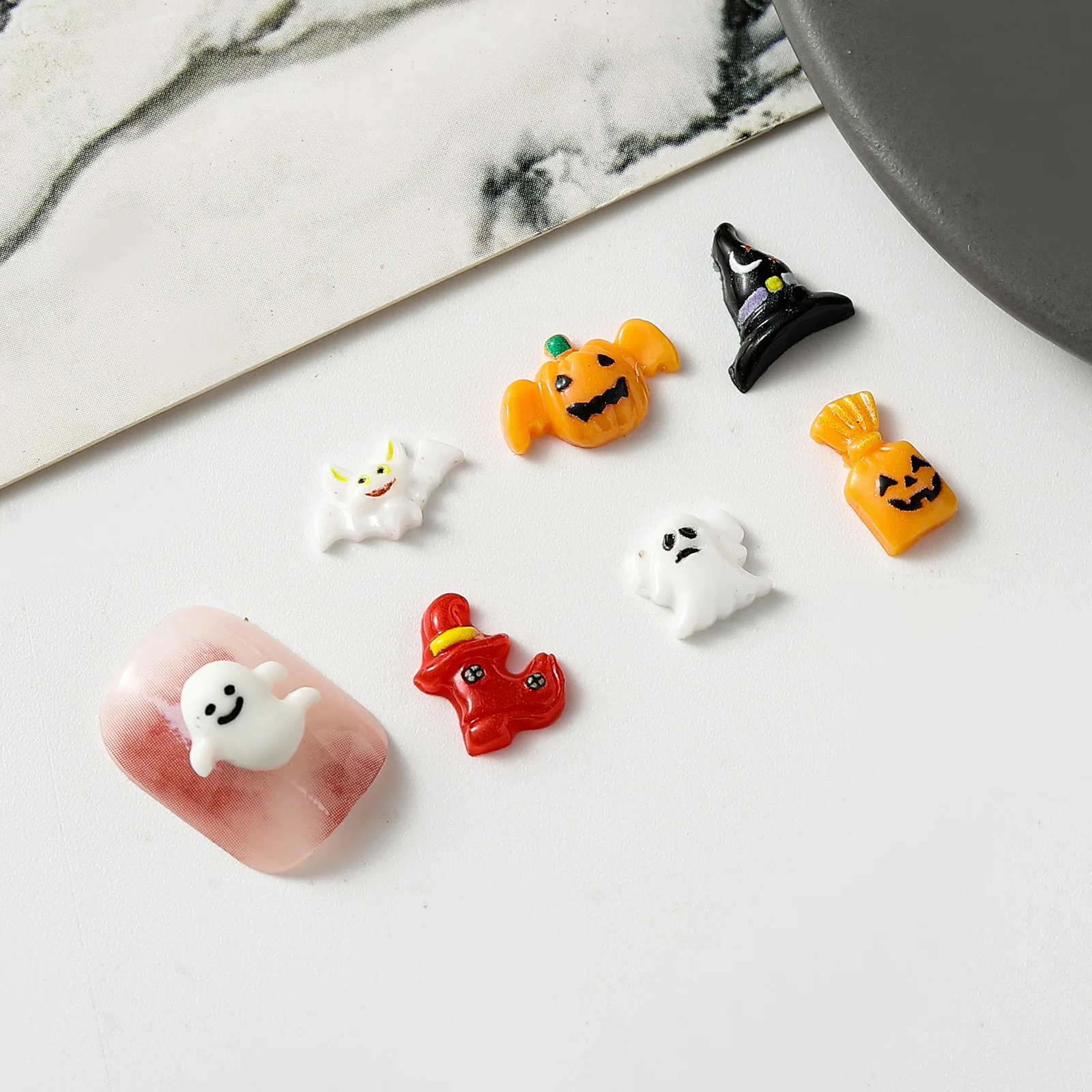 20pc Halloween Resin Nail Charms Pumpkin Ghost Little Ghost Magic Shoes Nail Decorations Parts DIY 3D Mini Nail Art Accessories