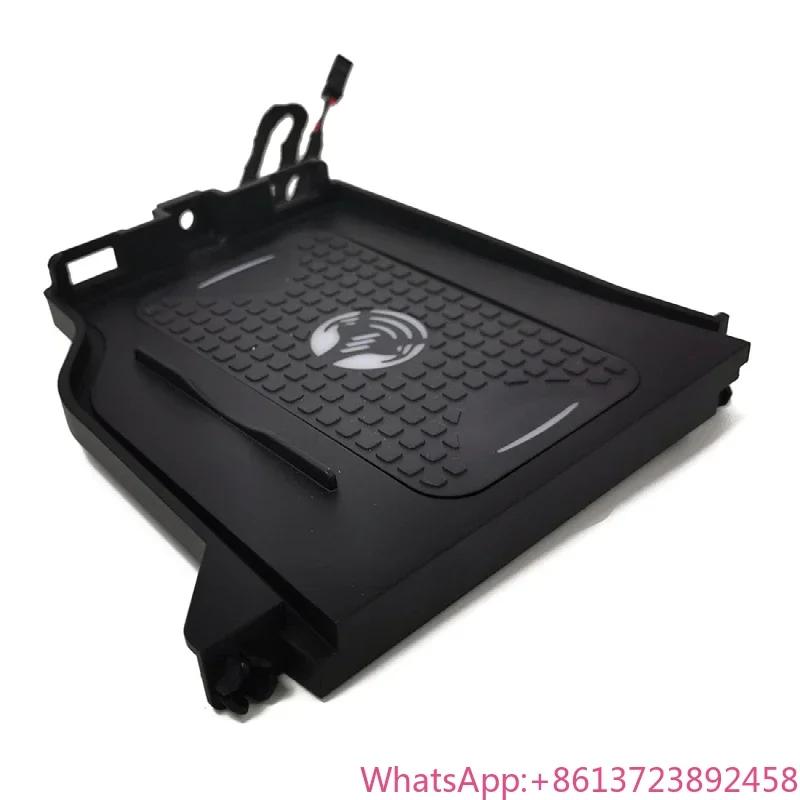 

Car Wireless Charger for Toyota Land Cruiser 200 RHD LC200 RHD2016-2021 QI Cordless Charge Board Fast Charging Adap