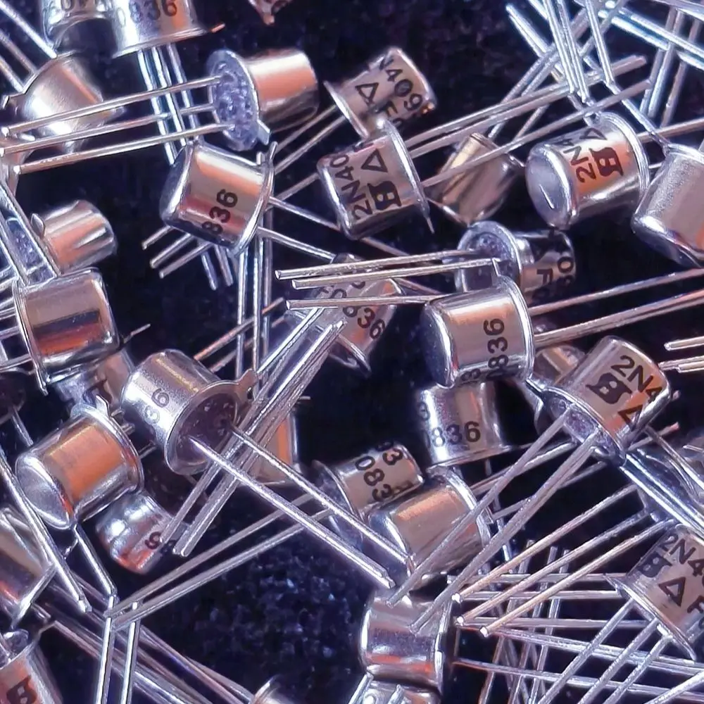 

1pcs/lot 2N4093 New&Original In Stock