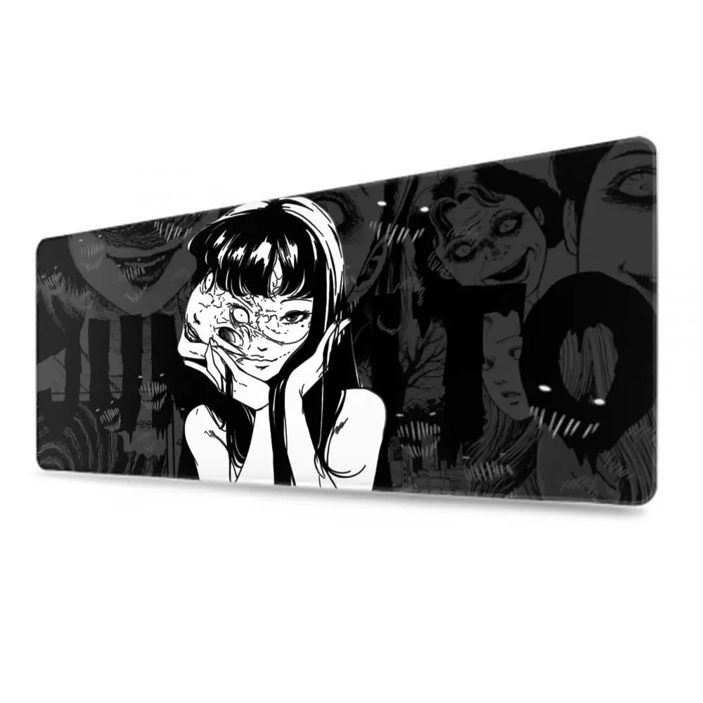 Imagem -02 - Mouse Pad Xxl Acessórios de Jogos Escritório Gamer Teclado Anime Menina Tapete de Mesa Antiderrapante Portátil Personalizado Horror Micepad Preto e Branco