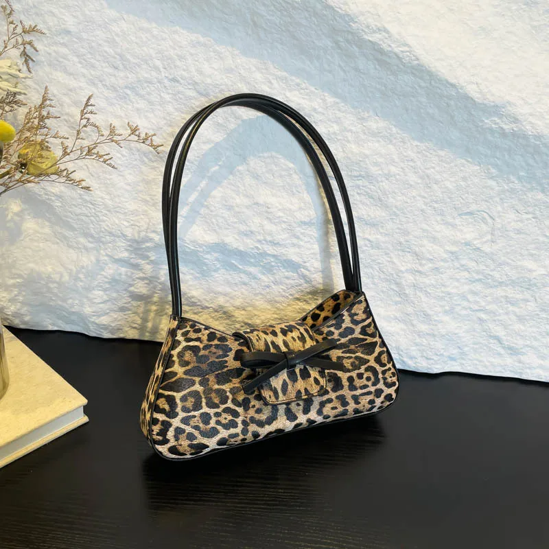 

2025 Leopard Print Tote Bag Vintage Shoulder Purse for Women Luxury Underarm Ba Retro Top Handle Bag Fashion Animal Print Clutch