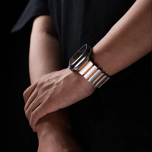 Imagen 2 del producto Correa de titanio de lujo para Apple Watch Ultra 3 10 9 8 7 6 Se, pulsera de silicona magnética para iWatch 42mm 44mm 45mm 46mm 49mm