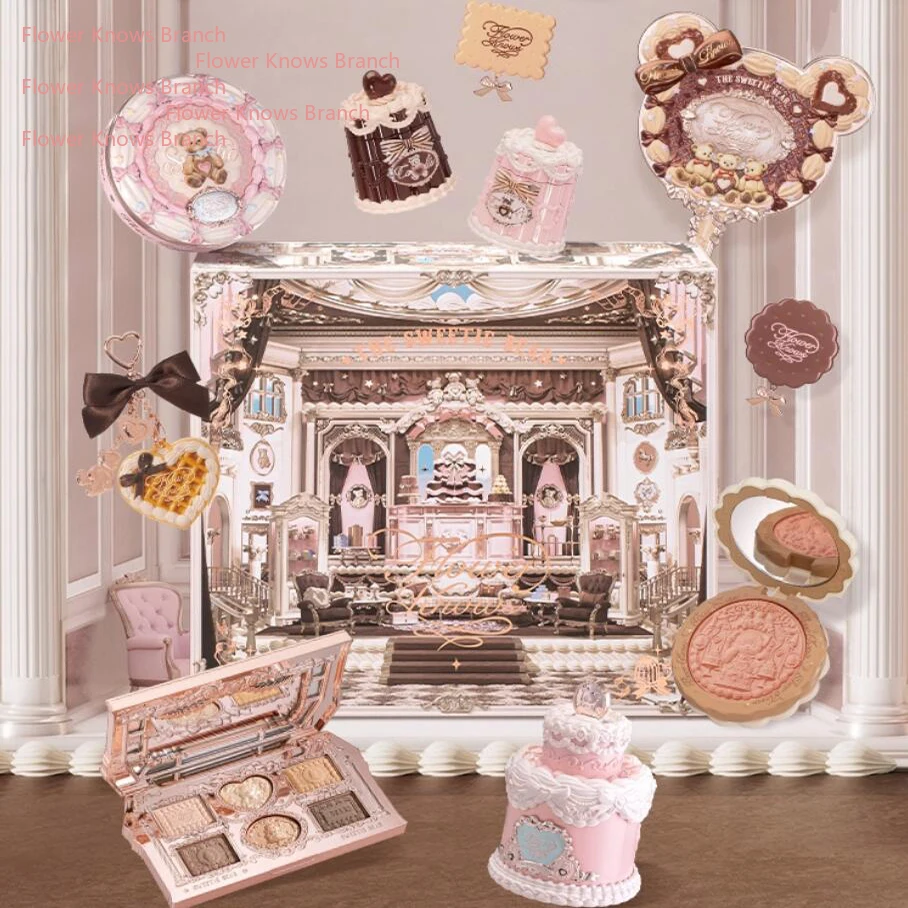 Flowerkaren THE SWEETIE BEAR COLLECTION Set regalo per trucco All In Shimmer Eye Shadow Palette Blush Powder Lip Jelly Confezione regalo