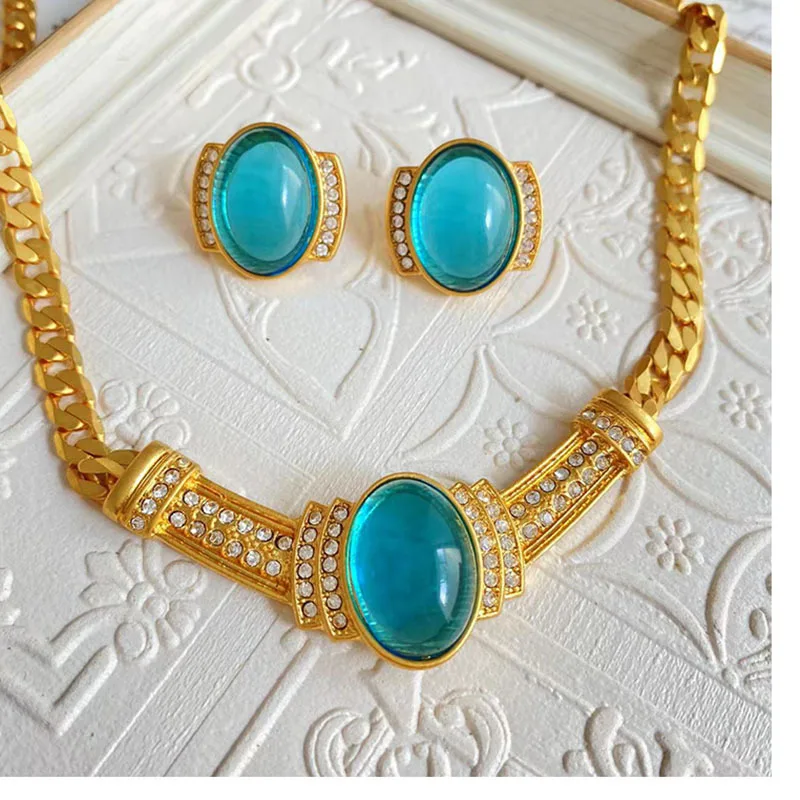 

ONE SET vintage glass necklace earrings blue/red/green glass hook earrings