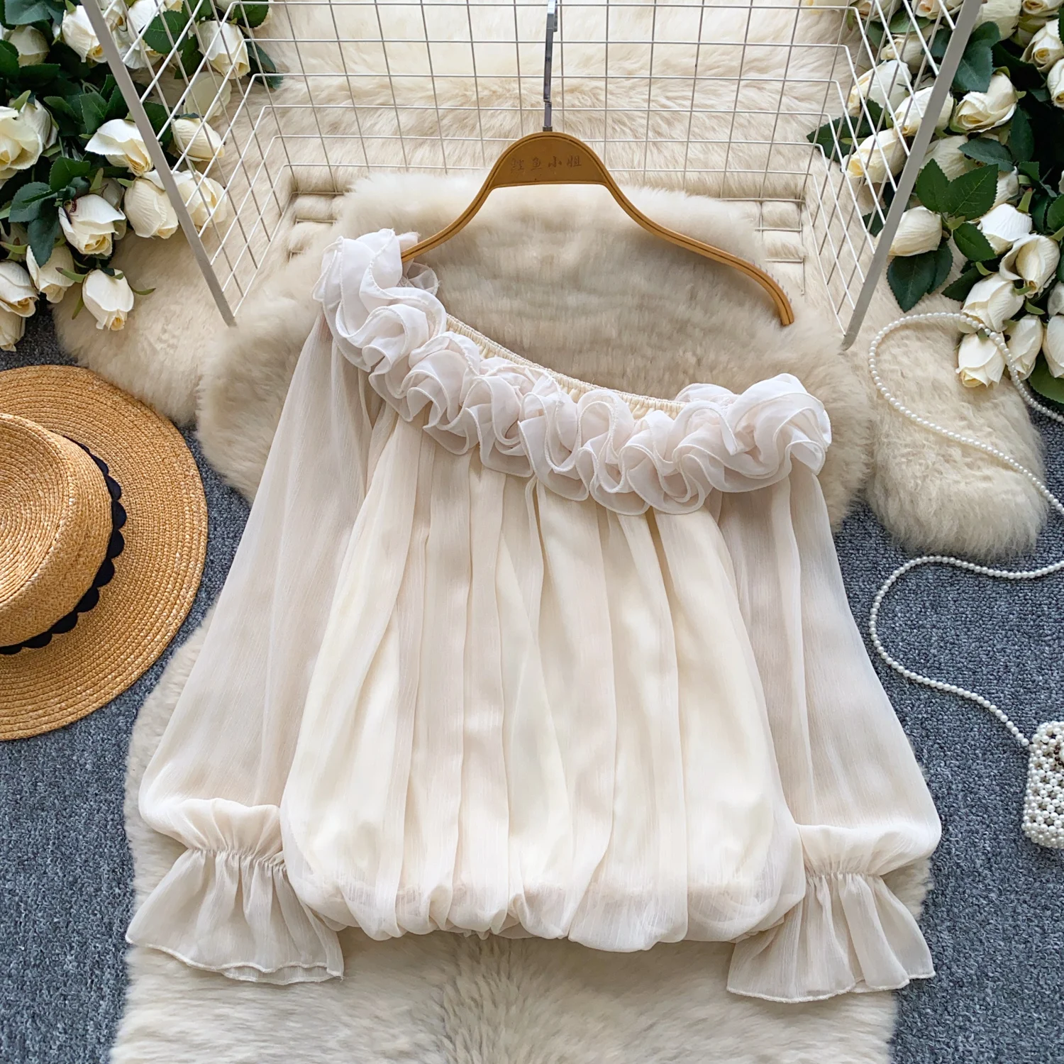 Gentle Style Slanted Shoulder Ruffles Splicing Long Sleeved Shirt Women's French Versatile Off Shoulder Flower Bud Top