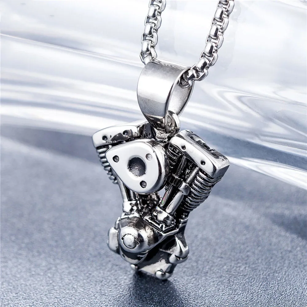 Simple Fashion Retro Creative Trend Biker Engine Pendant Necklace Bully Men Punk Gift Niche Party Popular Pendant Gift Jewelry