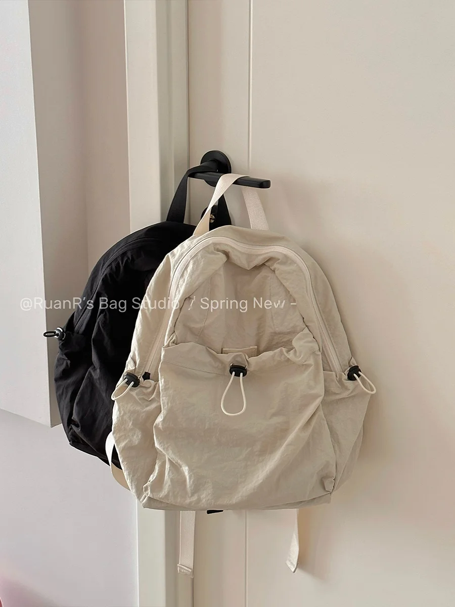 

Ins Pleated Backpack Solid Color Versatile Casual Backpacks Large Capacity Bag for Women