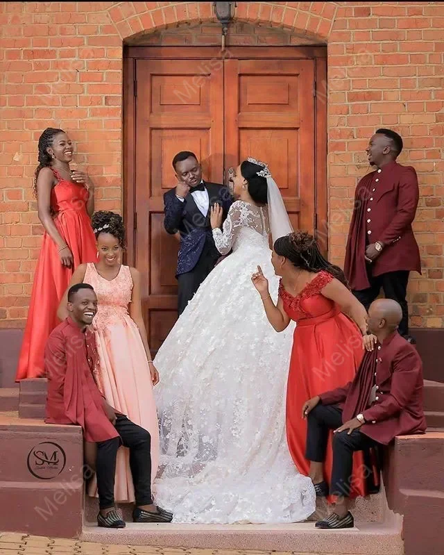 

Индивидуальные свадебные платья в африканском стиле с вырезом-лодочкой, кружевом, пышной юбкой и длинными рукавами-фонариками, вечерние платья-робы