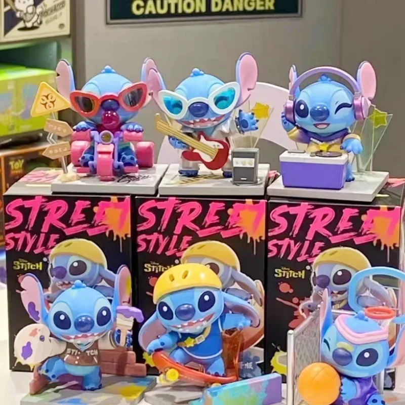 Disney-Stitch Street Style Series Blind Box, figura misteriosa modelo, boneca PVC, coleção brinquedos para namorada, presente de Natal