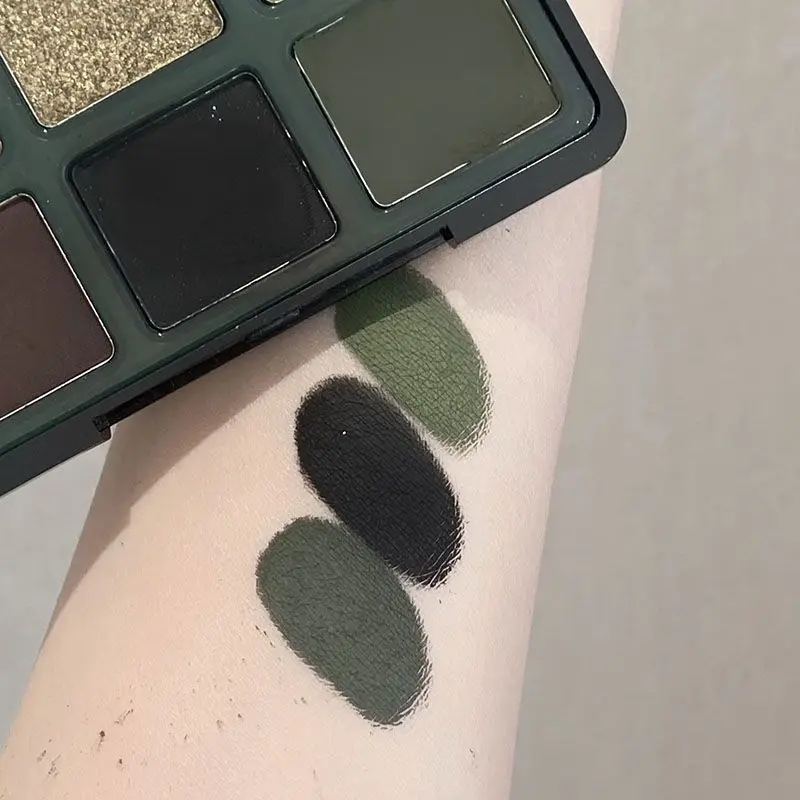 1pc Dark Witch Paris Garden 9 Colors Eyeshadow Palette Retro French Black Green Contrast Olive Green Small Smoky Makeup