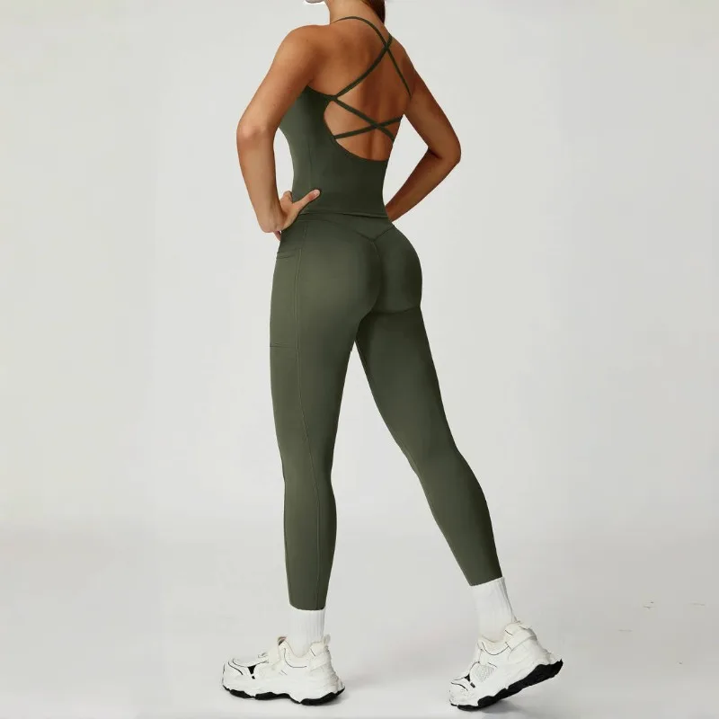 

Women's Fashion Yoga Set Quick Drying Slimming Back Naked Comfort Set Outdoor Sports Running Fitness and Leisure Set