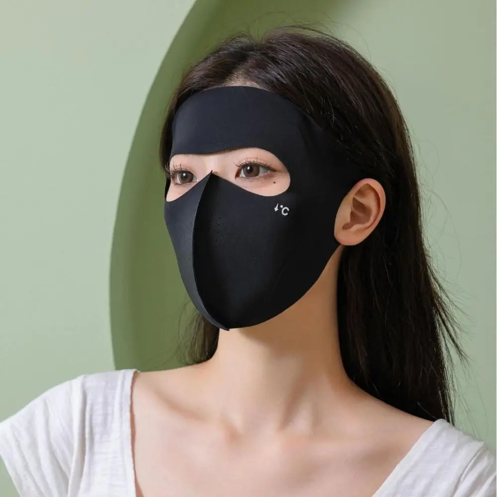 

Polyester UPF50+ Sunscreen Mask Traceless Small Hole Ice Silk Face Clothing Windproof Lightweight UV Protection Mask Beach