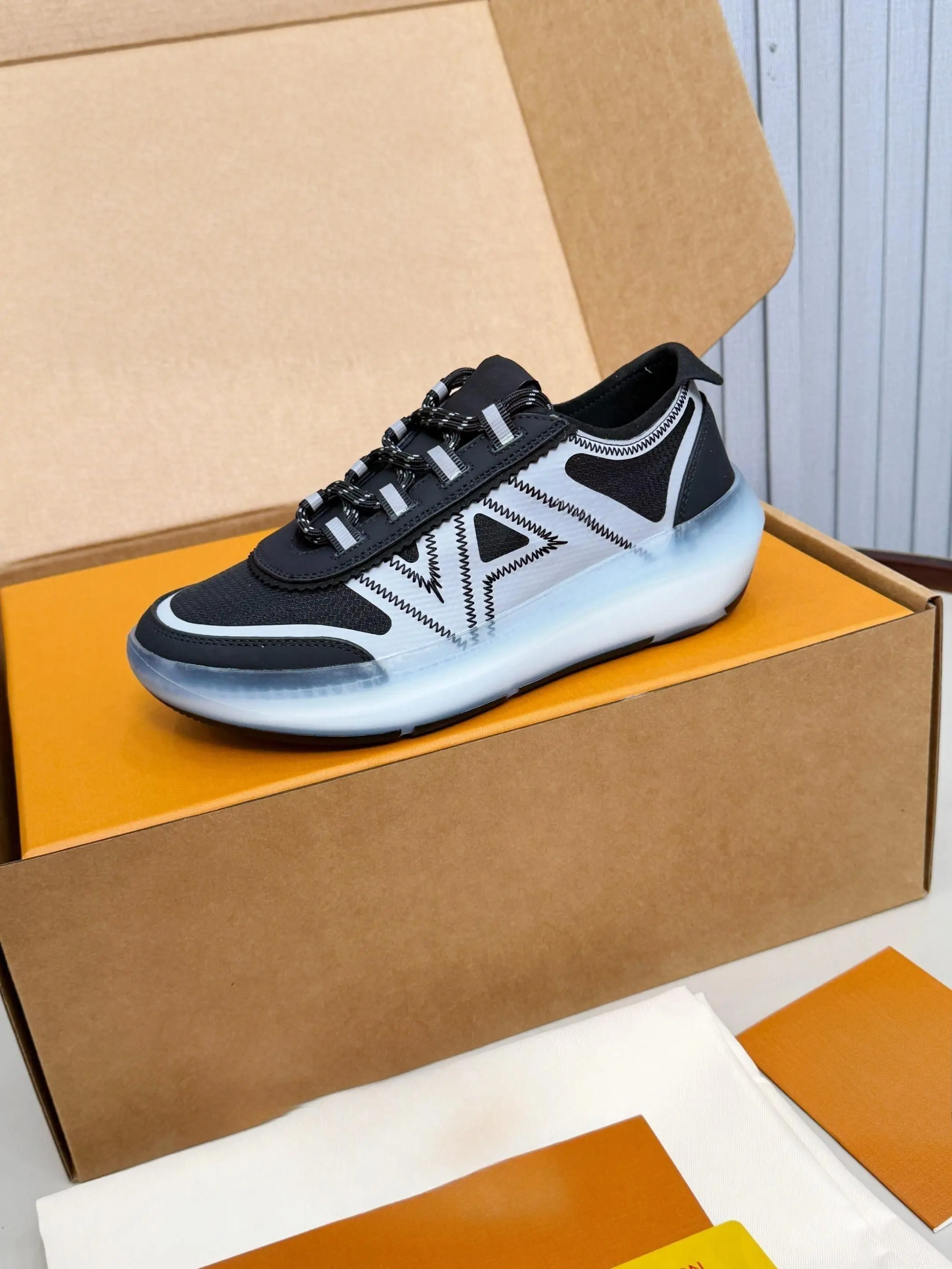Unisex Thick Sole Mesh Casual Sneakers, Trendy Splicing Breathable Height Increasing Dad Shoes for Daily Commute Running