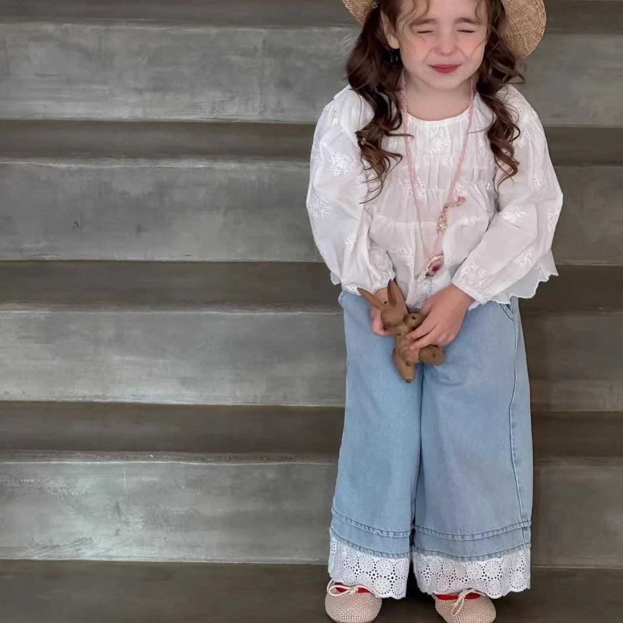 Jean coréen d'automne pour filles de 1 à 5 ans, ourlet en dentelle, pantalon droit pour bébés filles, ample, épissé, taille élastique, pantalon pour enfants en bas âge