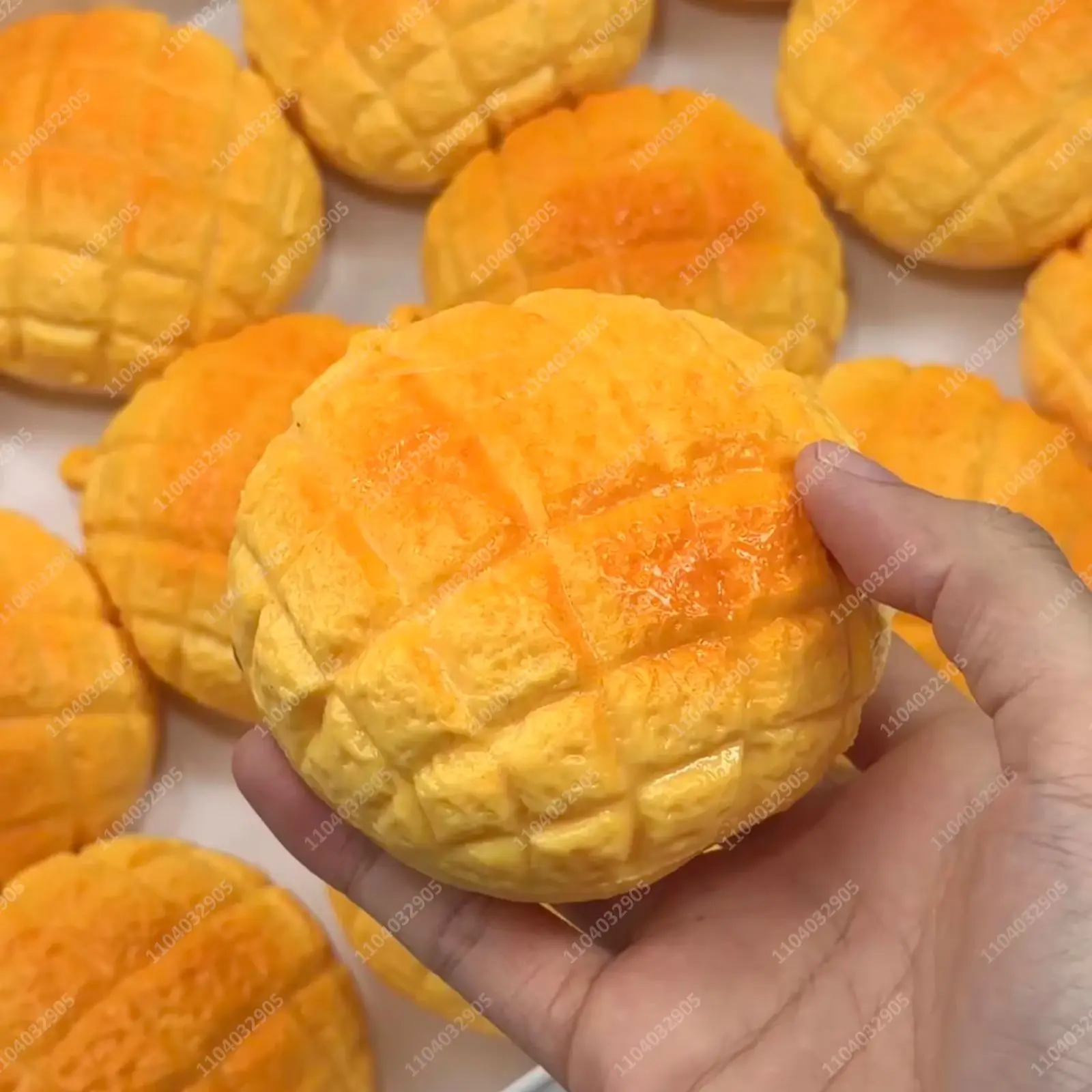 Crunchy Pineapple Bun Stress Ball Shapeable Non-Bounce Food-Shaped Squeeze Ball ASMR Sensory Anti-Stress Fidget Toys for Adults