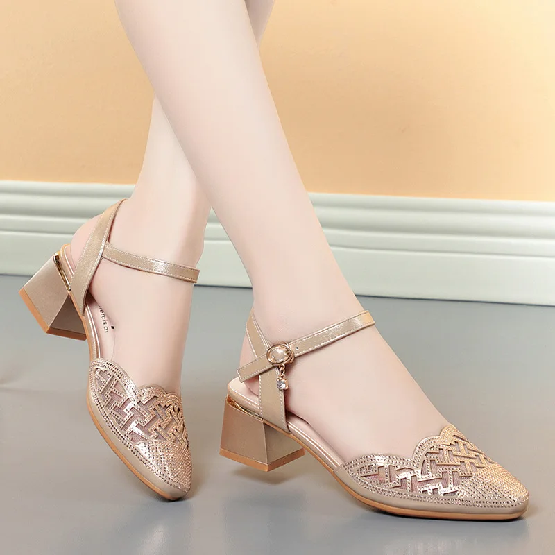 4.5cm Breathable Pointed Toe Mesh Rhinestone Med Block Heels Sandals 2024 Summer Soft Leather Shoes Women  For Office Mom Party