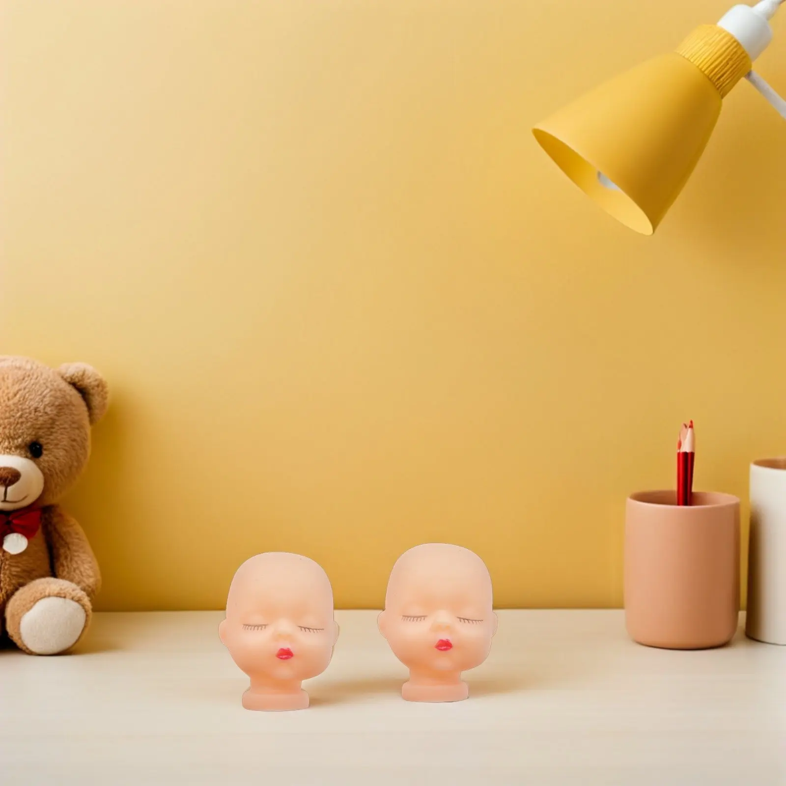 

20Pcs Small Heads DIY Keychain Accessory Handmade Mini Heads for Craft Making DIY Decoration Supplies Painting Body Part