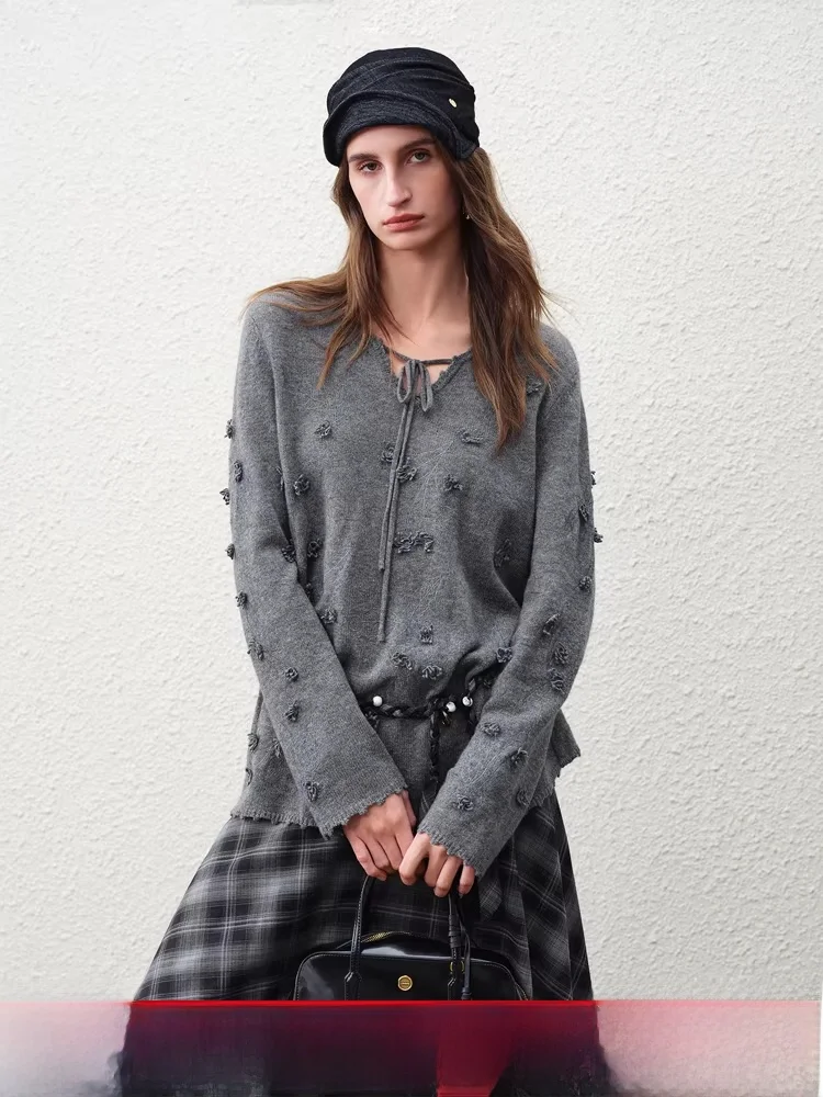 

Новый женский вязаный свитер с V-образным вырезом, вышивкой, свободного кроя, весенний, комфортный, мягкий, шерстяной, с длинными рукавами