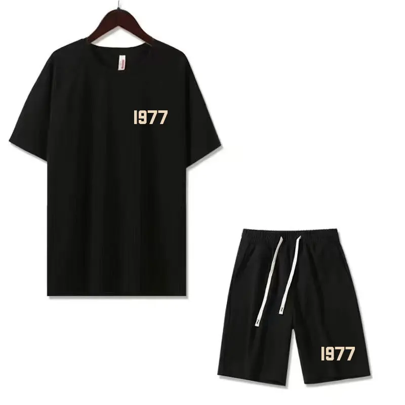 Zdjęcie 4: Krótkie spodenki sportowe z krótkim rękawem, dzianinowe, dwustronne, z silikonowymi literami 3D, w stylu high street, casualowe, z 1977 roku, odpowiednie zarówno dla kobiet, jak i mężczyzn.