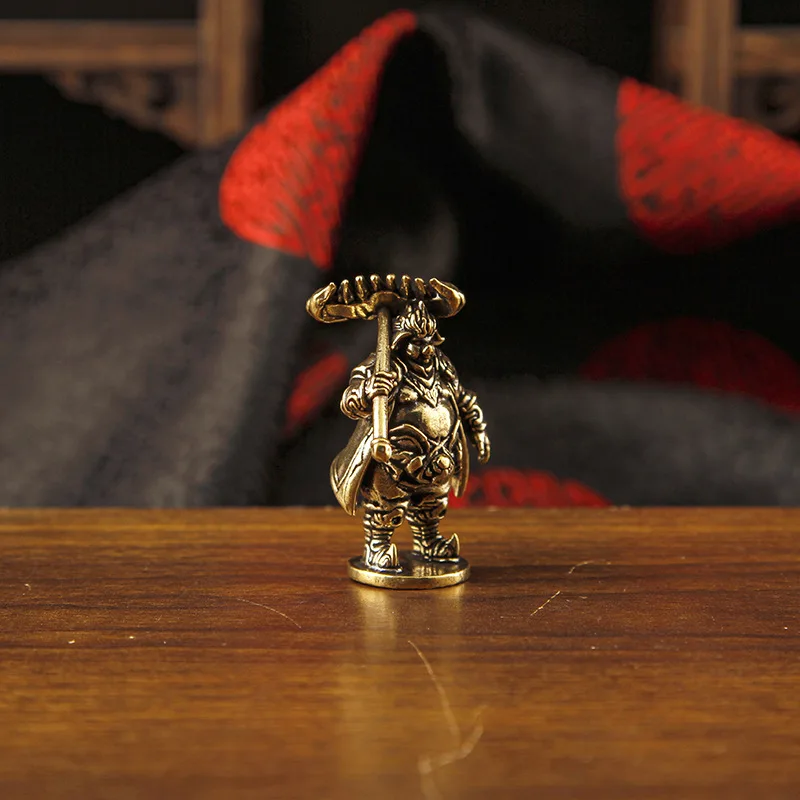 1 piece of old brass cartoon pig Bajie canopy marshal ornament Bajie model desktop copper ornaments