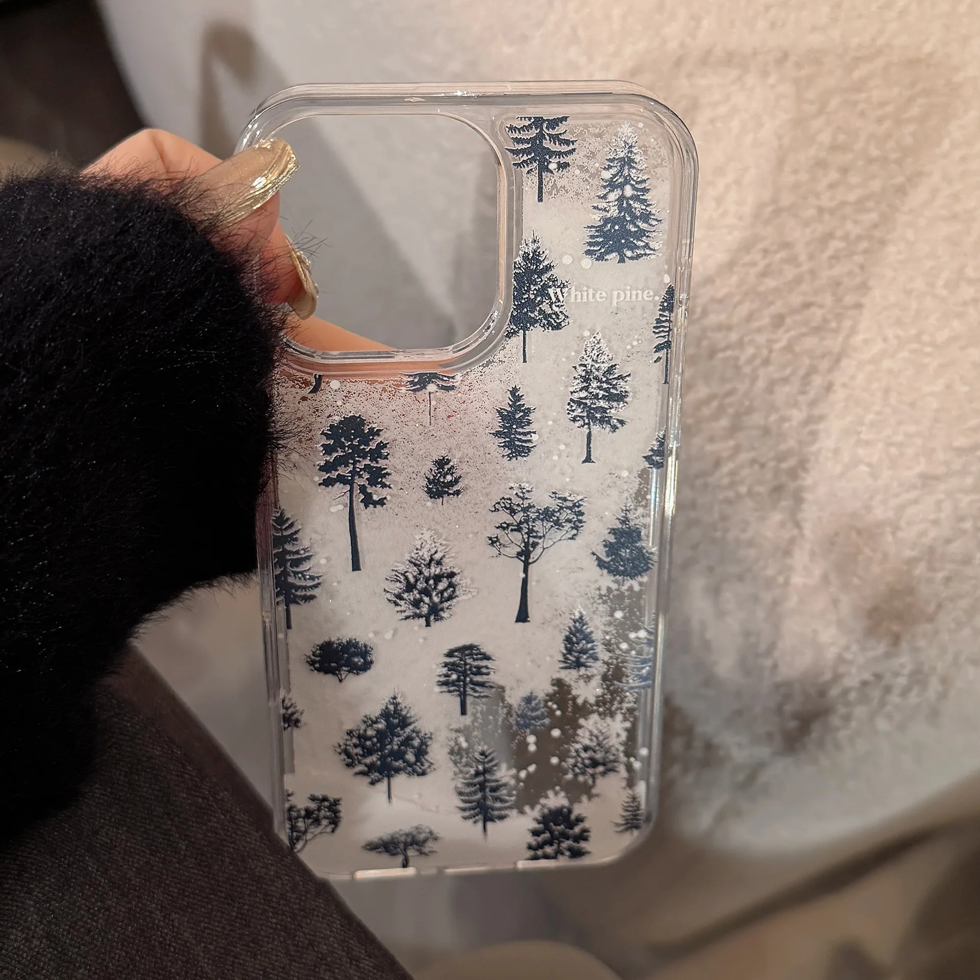 Capa de telefone de árvore de natal de floco de neve de inverno para 16 15pro max 14 13pro capa de telefone semi-transparente com flocos de neve fluindo