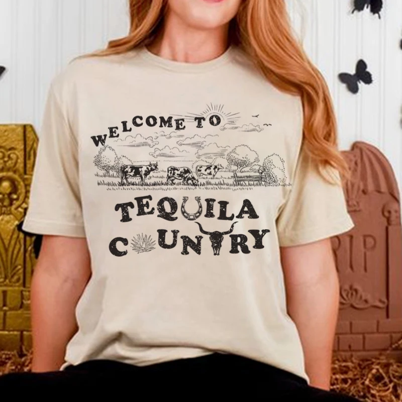 Tequila Country Women Vintage Boho T Shirt Retro Western Graphic Tees Cute Alcohol Drinking T Shirt Ladies Hippie Tops Clothing