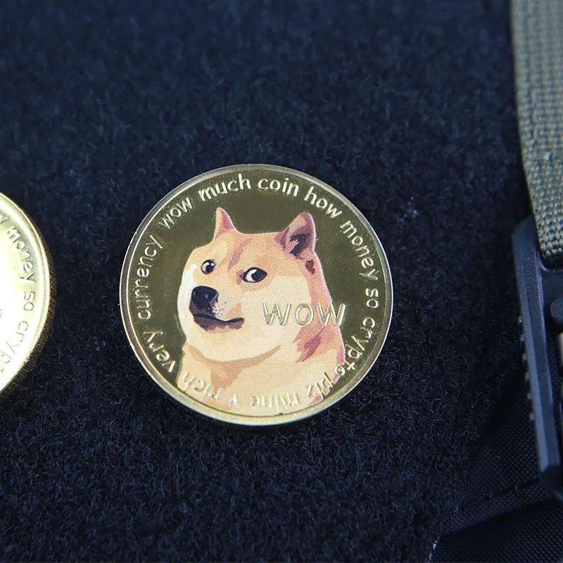 Parche metálico Dogecoin MOLLE – Decoración para chaleco táctico - imagen 2