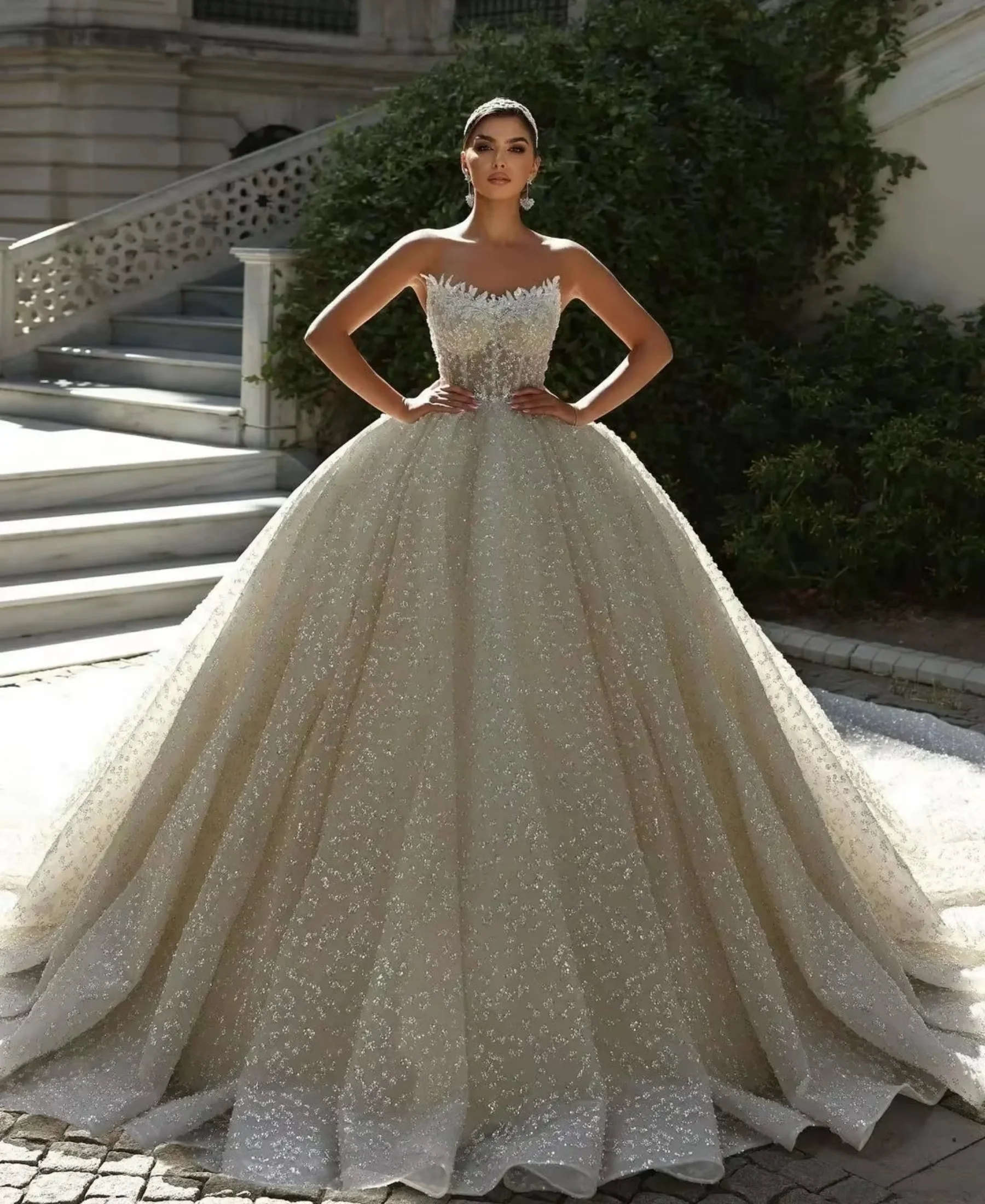 Robe de mariée de luxe scintillante coupe A-line, sans bretelles, sans manches, ornée de perles, longueur ras du sol, personnalisable, Vestidos De Novia