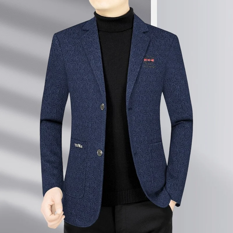 

Новый высококачественный мужской пиджак — это простой, элегантный и модный верхний элемент гардероба, подходящий для повседневной носки.
