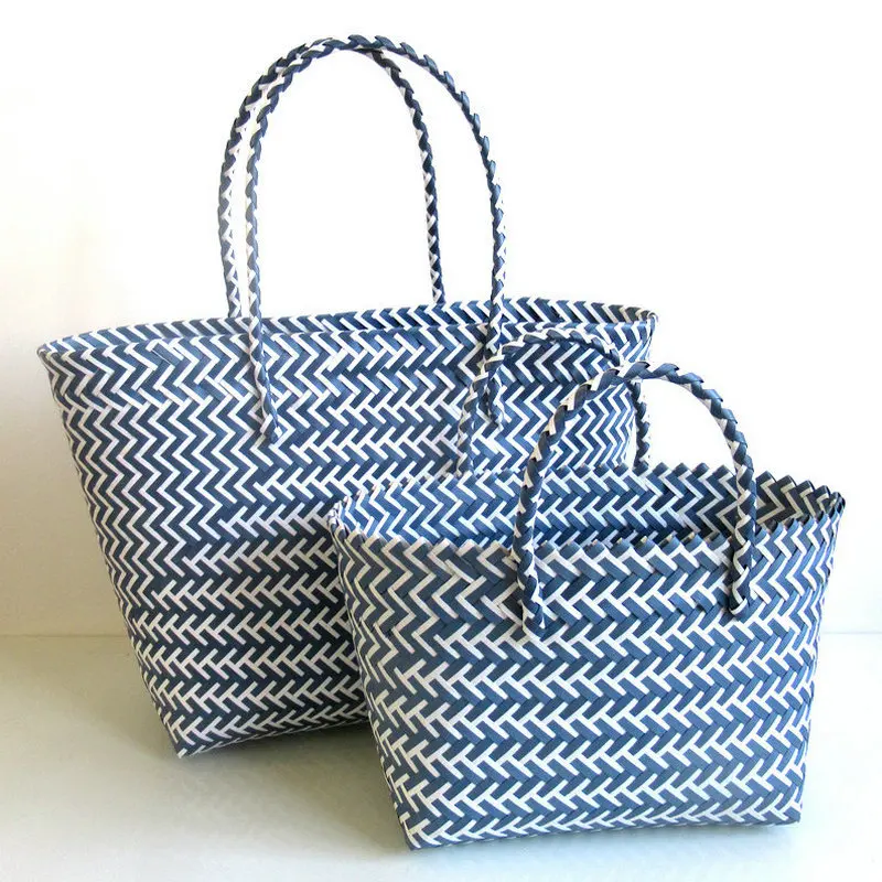 New Woven Tote Vegetable Basket Bag Stripe Color Blocking Beach Bag Fashion Women\'s Bag