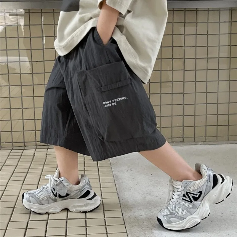 

2025 New Cool and Trendy Grey Summer Children's Functional Work Shorts for Little Boys