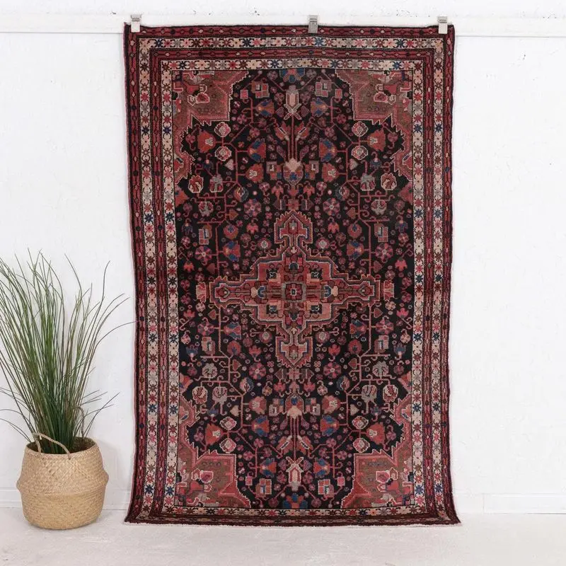 VIKAMA Vintage Persian Tribal Tapestry Traditional Rug Pattern Wall Hanging Linen Art for Bedroom Home Decor