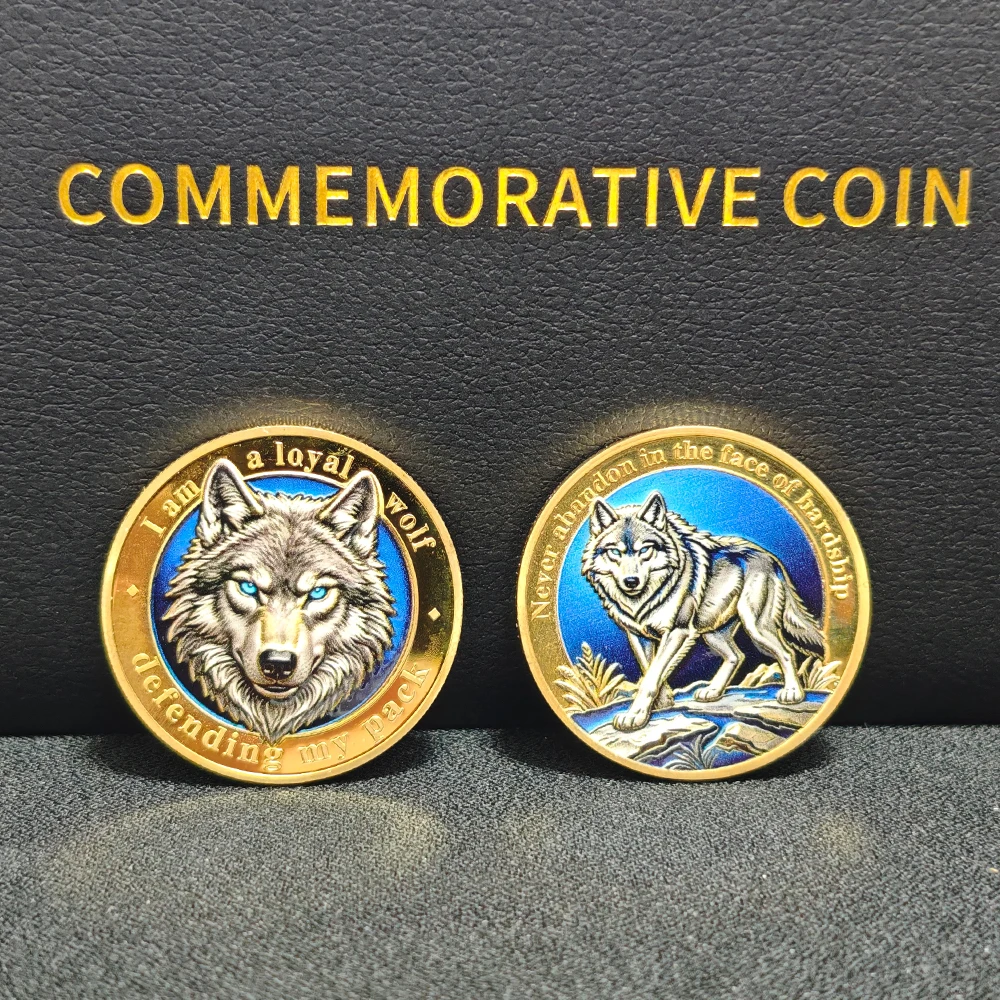 Double Sided 3D Embossed Loyal Wolf Gold Medal Inspirational Lone Wolf Decorative Collectible Badge Pocket Souvenir Gift