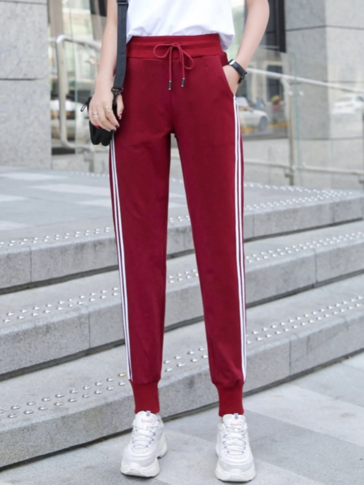 2025 New Women's Sport Pants Loose Cuffed Casual Spring Autumn Style Streetwear  Color Harem Pants Comfortable Breathable