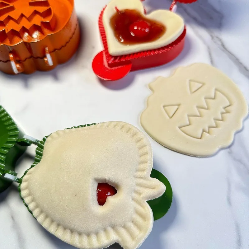 Fall Hand Pie Molds Set Christmas Halloween Pumpkins Baking Apples Pie Making Mini Dough Press Molds For Kitchen mold silicone