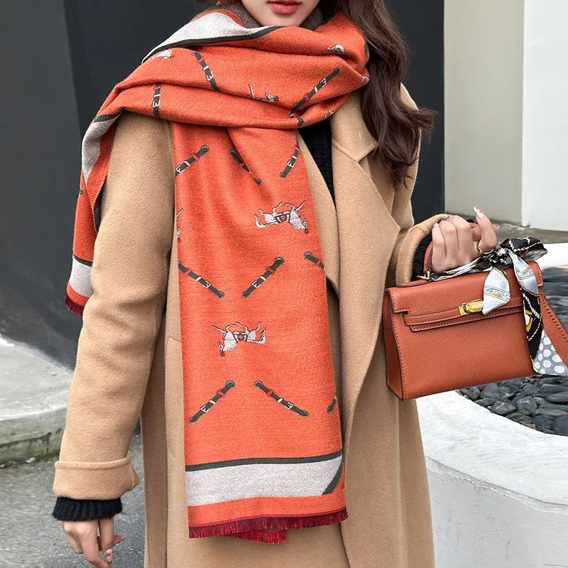Luxury Cashmere Feel Shawl Outerwear Scarf Autumn Winter New Arrival Long Scarf Striped Fashion Cowl Neck Warm Horse Wrap