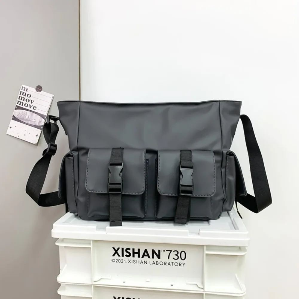 

Simple Square Men Crossbody Bag Multi-Pockets Waterproof Messenger Bag Solid Color Multifunctional Nylon Shoulder Bag Travel