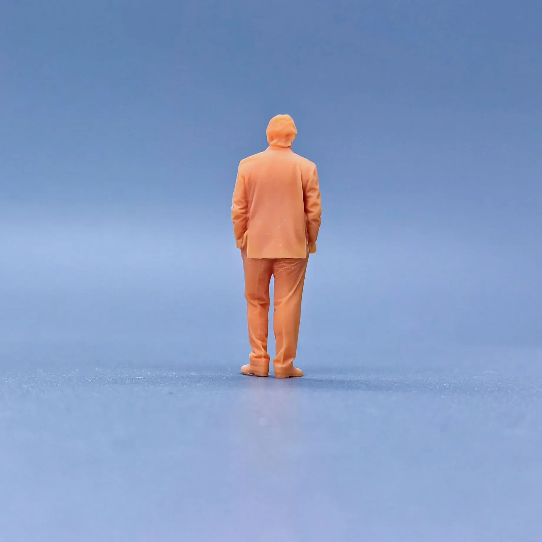 Modèle en résine riche pour vieil homme, échelle 1/64 1/43, avec tuyau, Diorama Miniature non coloré, peint à la main, S617