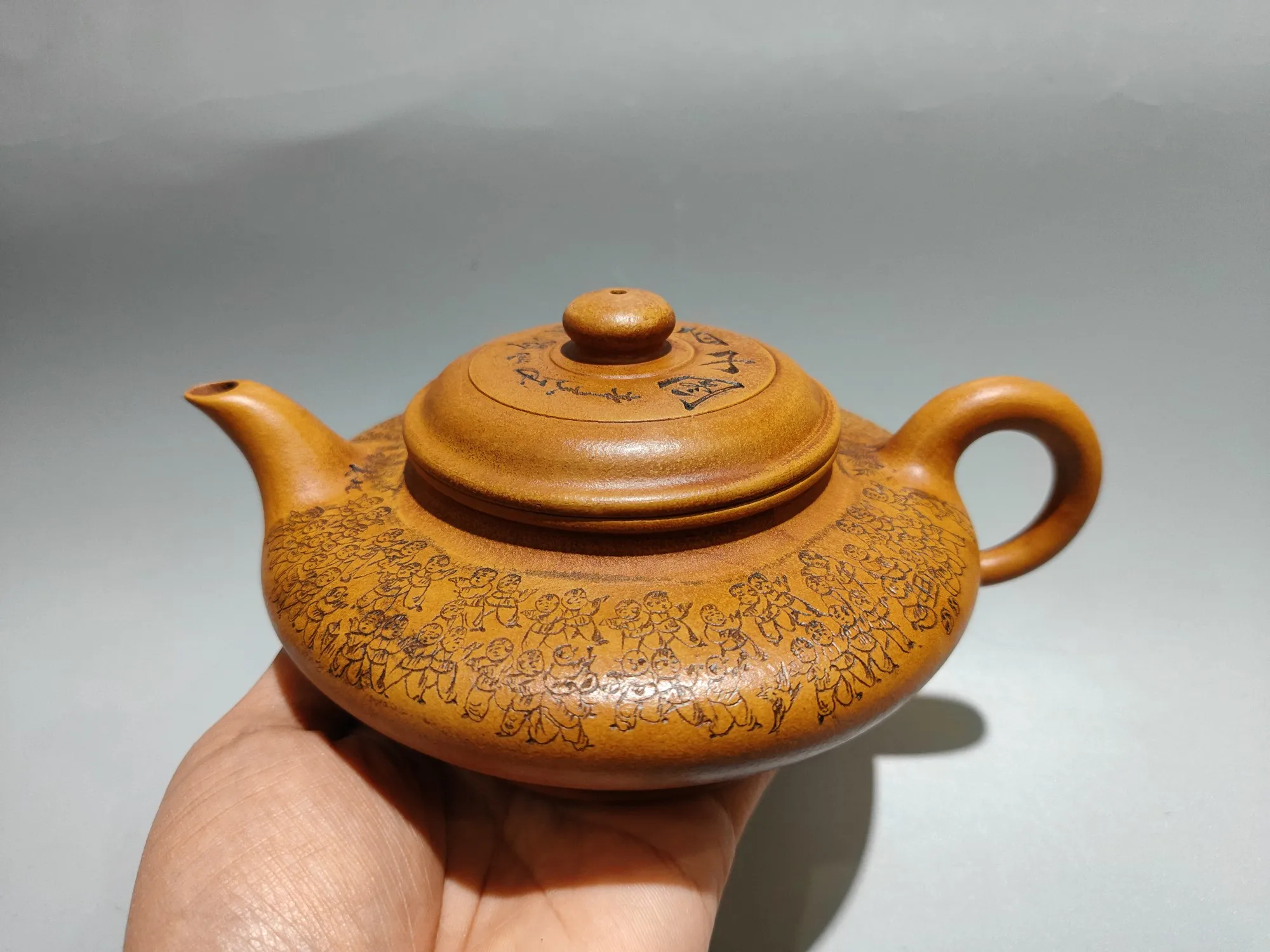 Yixing Purple Clay Teapot 100 Boy Pattern Baizi Tu Water Flat Pot Kettle Teapot Amass wealth