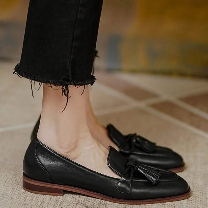 2024 trend Retro British Style Square Head Women's Loafers Shoes Summer Style Tassel Comfortable Single Shoes Women Brown Shoes