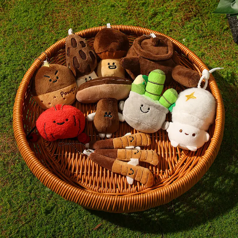 

Милые плюшевые брелоки в виде китайских блюд: 10 стилей (грибы, женьшень, ямс) — мягкие подвески для рюкзаков, сумок и забавных подарков.