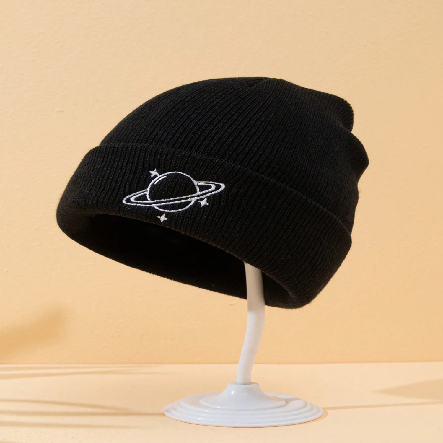 

1pc Mens Knit Hat With Planet Embroidery, Suitable For Autumn And Winter Outfits Casual Bonnet Hair bonnets for sleeping Hats