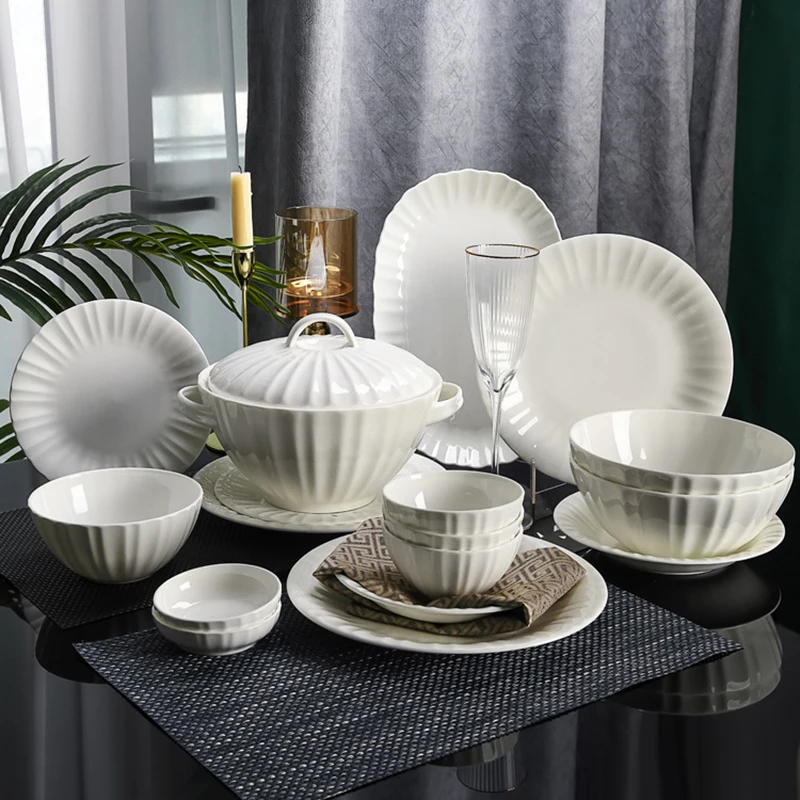 

White Porcelain Underglaze Color Household High-temperature Bone Porcelain Tableware Dishes Bowls and Plates Combination Set