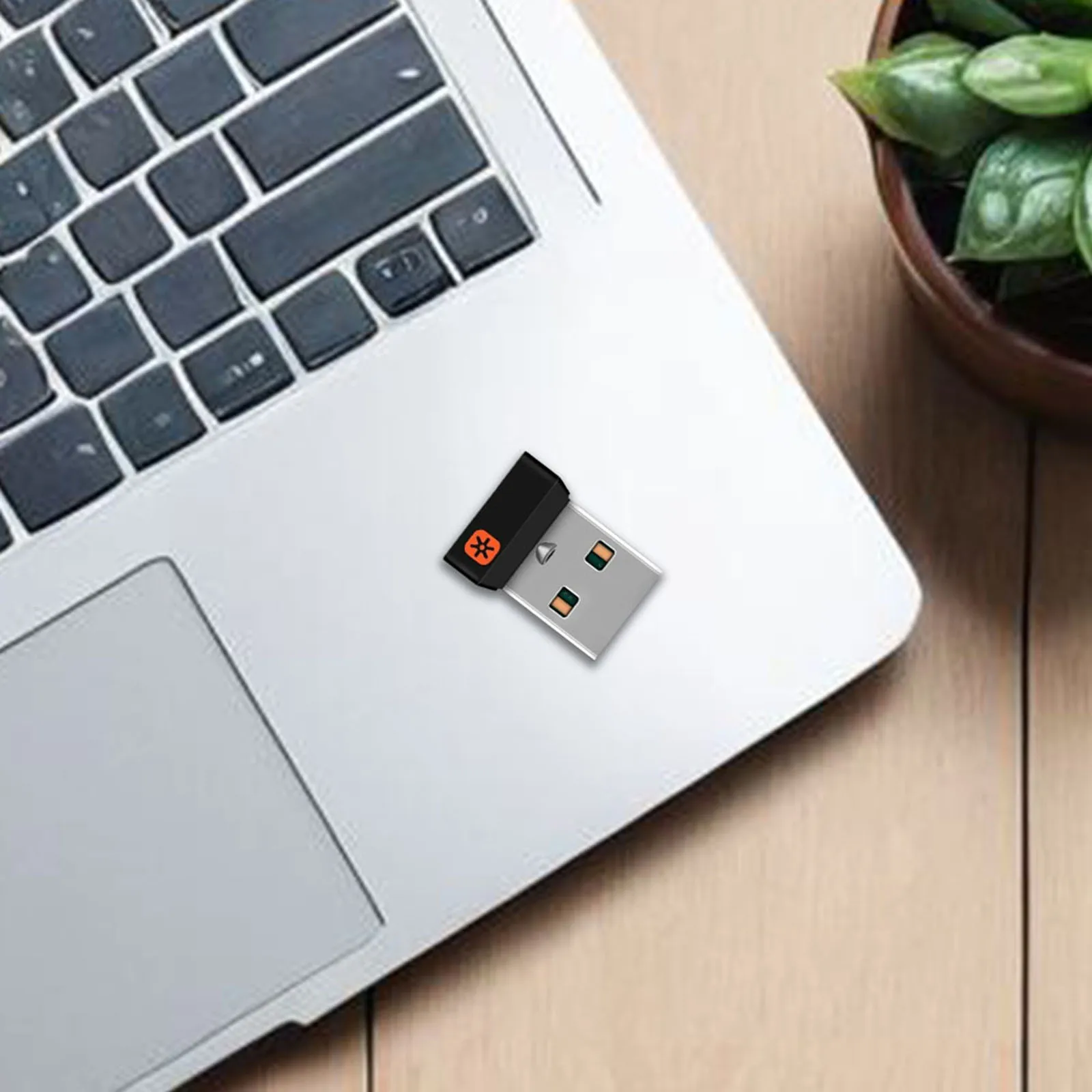 جهاز استقبال USB يربط ما يصل إلى 6 أجهزة جهاز استقبال دونجل لاسلكي USB دونغل للوحة مفاتيح الماوس لوجيتك