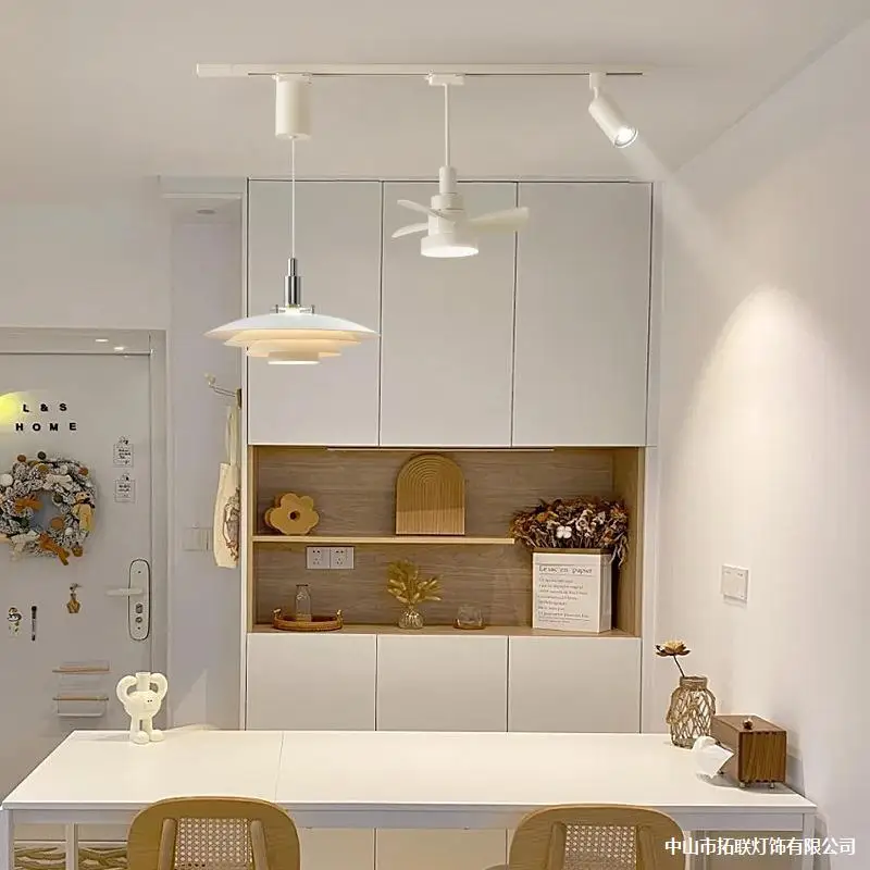 New simple modern free lift restaurant chandelier designer ph5 bar island table shift flying saucer fan light