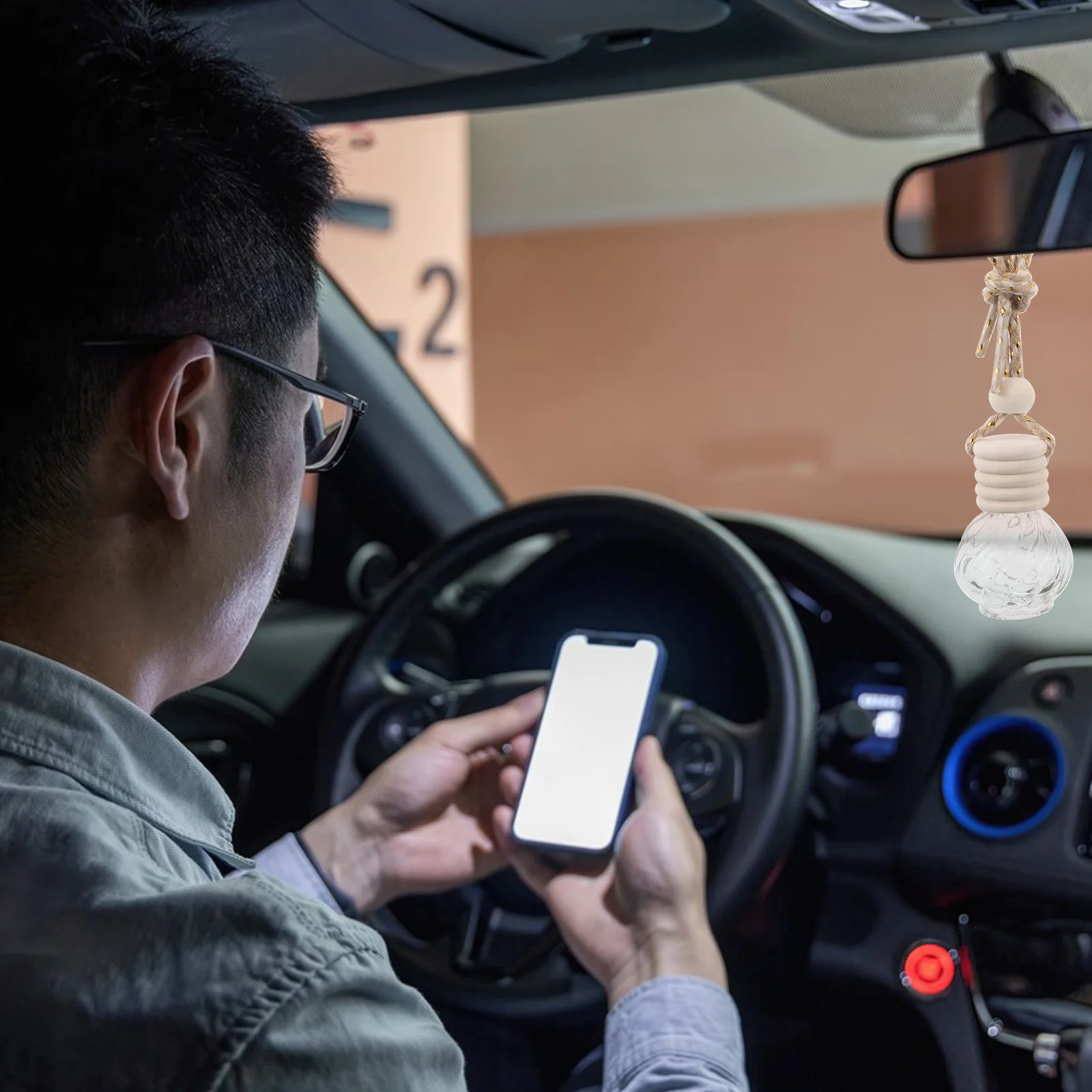 

2pcs Refillable Aroma Bottle Pendant 9Ml Empty Diffuser Bottles For Essential Oils Hanging Glass Bottle For Car Freshener