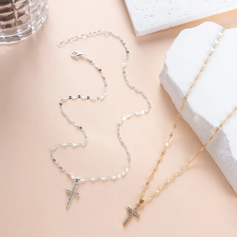 عبر الحدود عبر قلادة المرأة الخفيفة الفاخرة الراقية الشعور التجارة الخارجية الأكثر مبيعا أوروبا وأمريكا مرصع بالألماس p