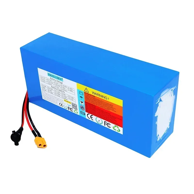 Pacote de bateria de lítio 60V 15Ah 21700 16S3Plithium com 30A BMS integrado, grande capacidade adequado para acampamento, viagem, bateria de backup + carregador